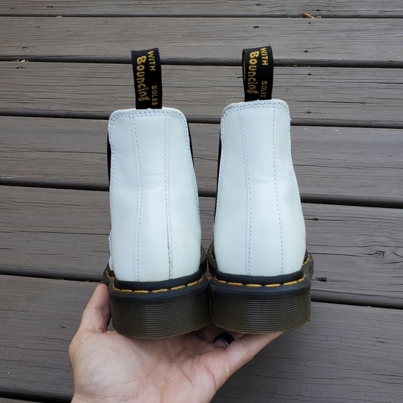 Dr Martens 2976 Yellow Stitch White Smooth Leather Elastic Slip-on Chelsea Boots - Picture 6 of 9